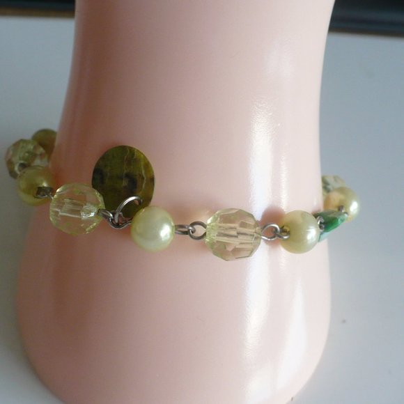 ❤️Retro Reconstructed Bracelet Green-Cream 8" - Picture 4 of 5